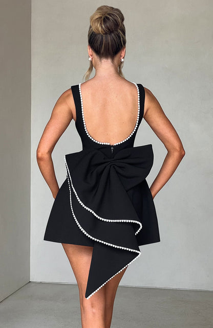Jadwiga | Damskie Elegancka Weselna Mini sukienka weselna z kokardą