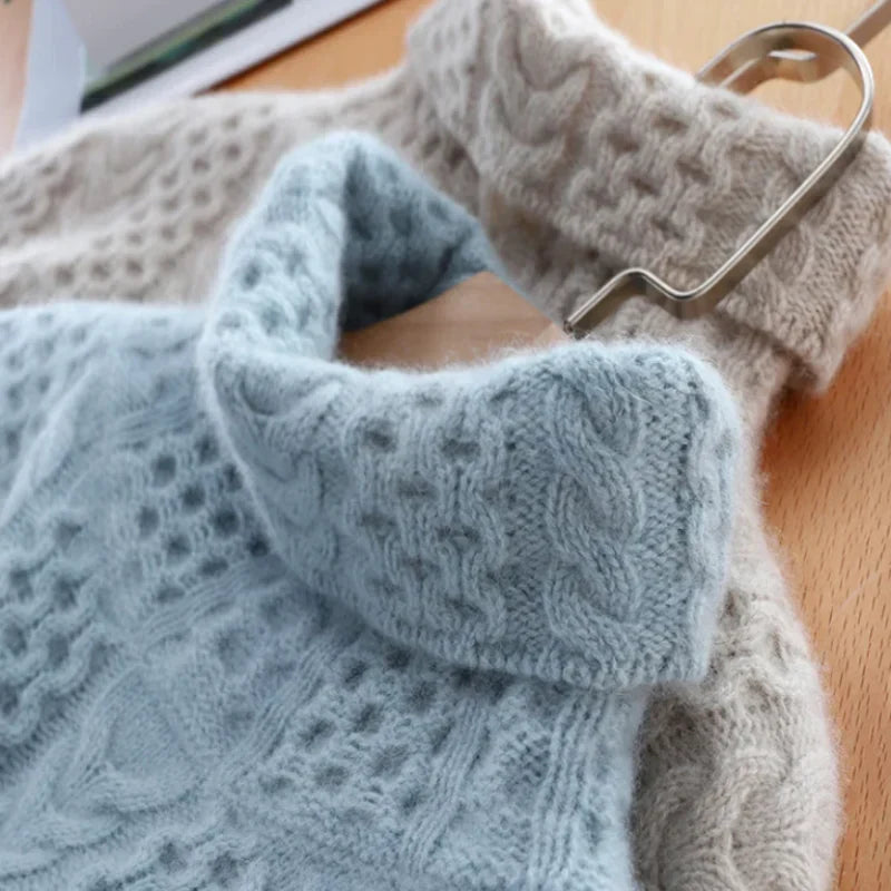 Mioslawa | Damski Warkoczowy Sweter z Golfem